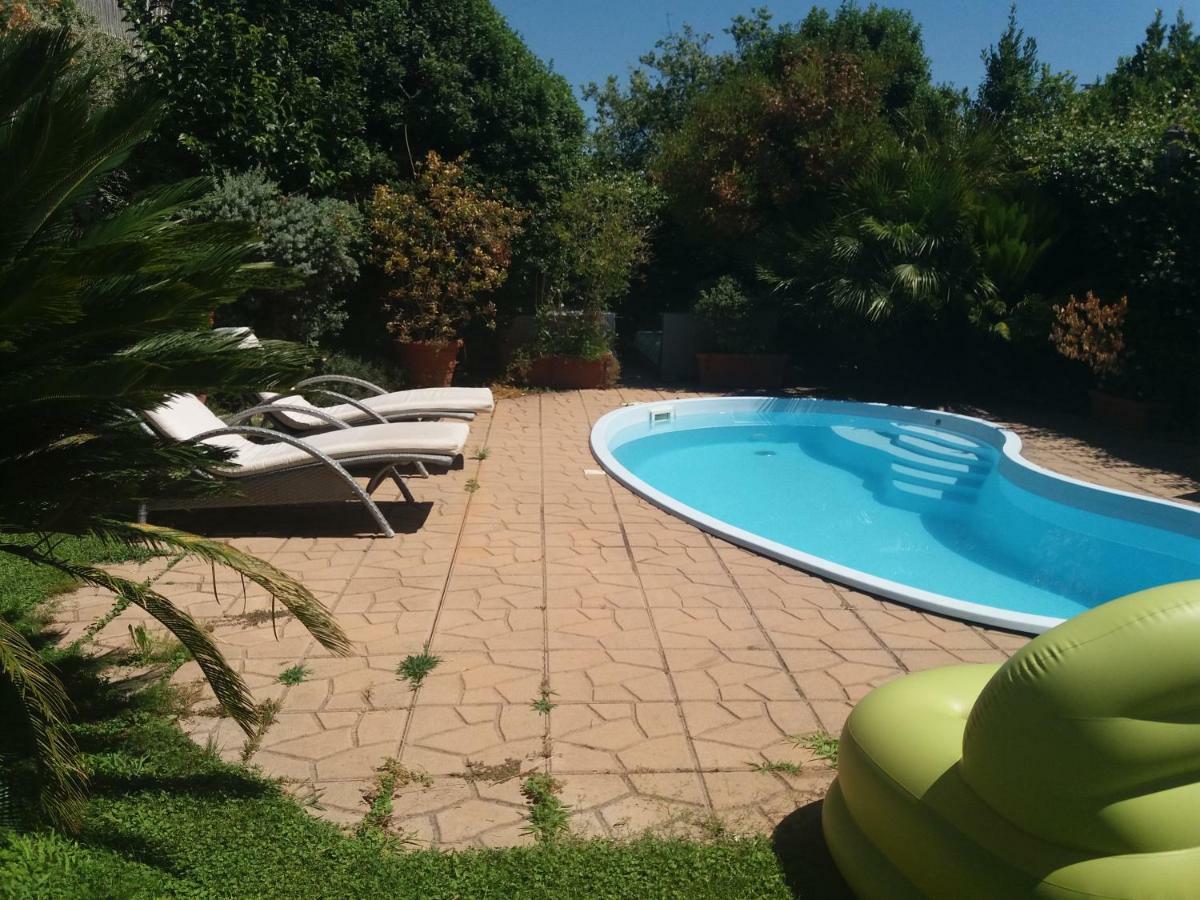 L'Affittacamere Nel Parco "Appia Antica" - Piscina A Uso Ospiti ローマ エクステリア 写真